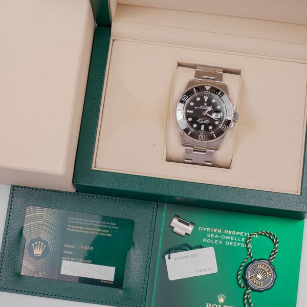 Rolex Sea-Dweller 126600